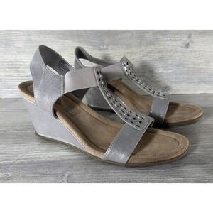 St Johns Bay Womens SJB Luna Silver Brown Wedge Mid Heel Strappy Sandals Sz 7.5